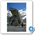 Speicherkraftwerk Kaprun - Denkmal an der Staumauer Moserboden