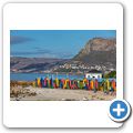 farbenfrohe Umkleidekabinen am St. James Beach