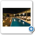 Damaraland - Doro Nawas Adventure Camp - Abendessen am Pool