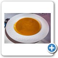 Flug von Frankfurt nach Doha - ger&auml;ucherte Paprika-Suppe